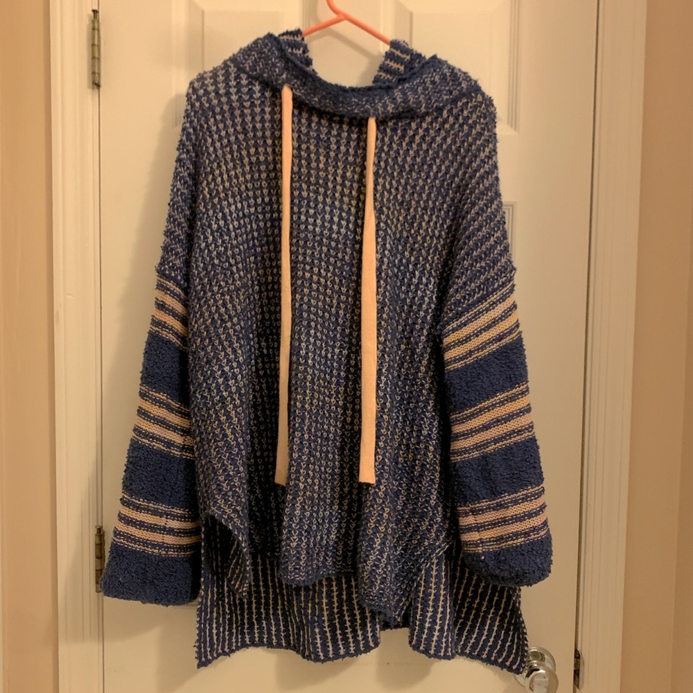 Super comfy Free People pullover